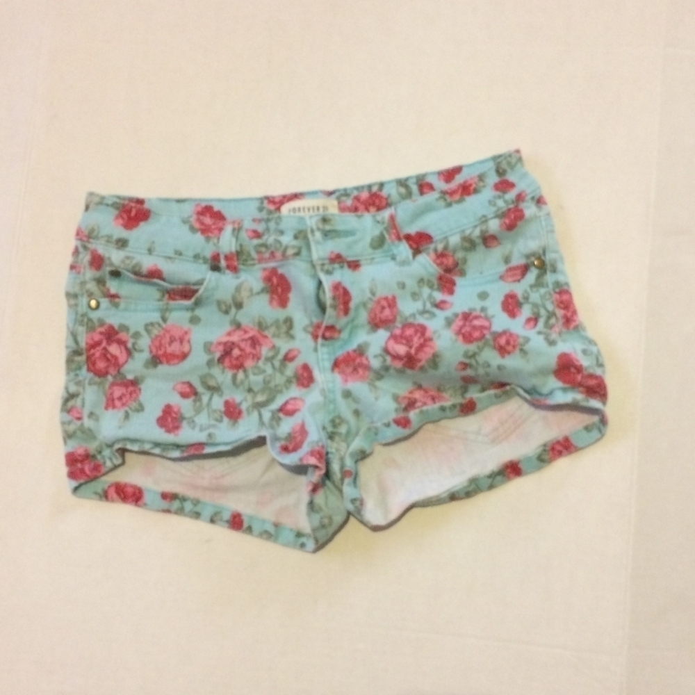 Forever 21 light blue with roses shorts